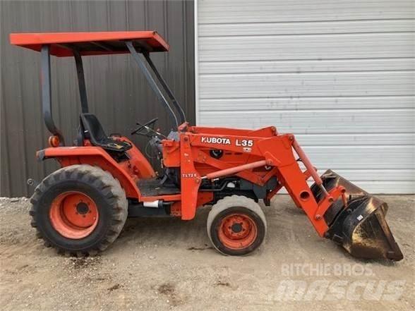 Kubota L35 Incarcator pe pneuri