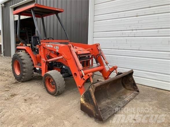 Kubota L35 Incarcator pe pneuri