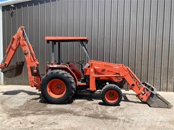 Kubota L48 Buldoexcavatoare