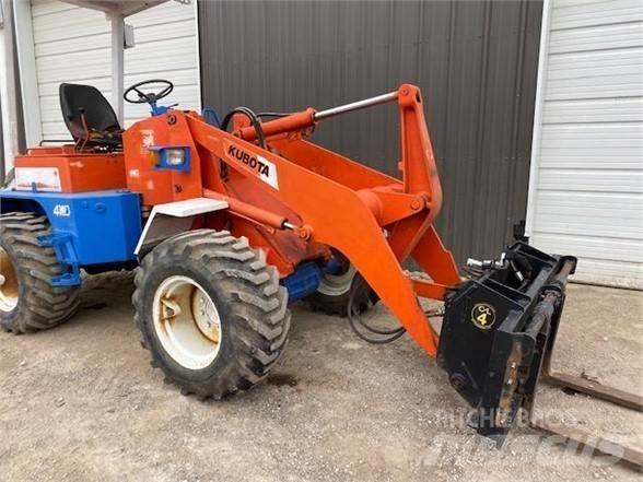 Kubota R510 Incarcator pe pneuri