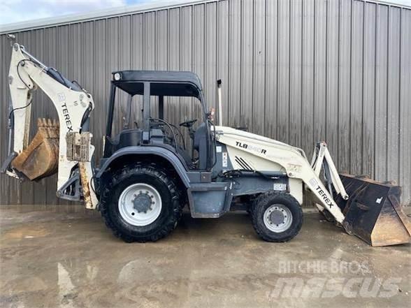 Terex TLB840R Buldoexcavatoare