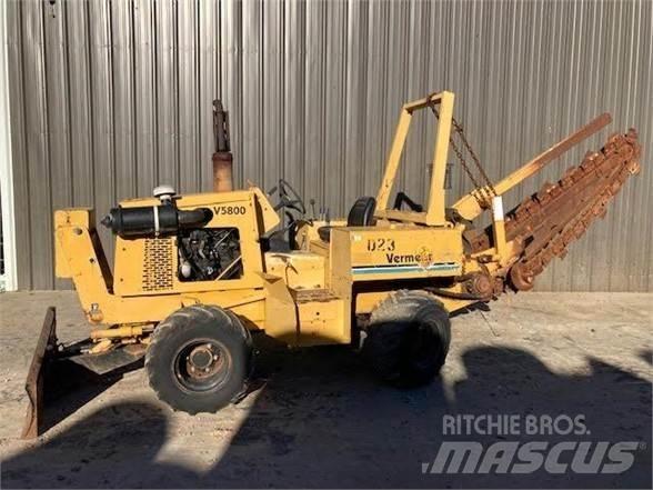 Vermeer V5800 Excavatoare de santuri