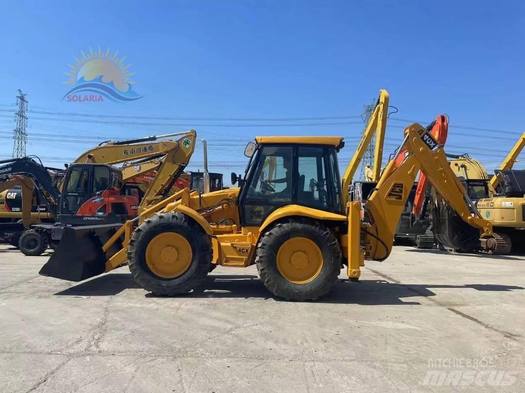 JCB 4 CX Buldoexcavatoare
