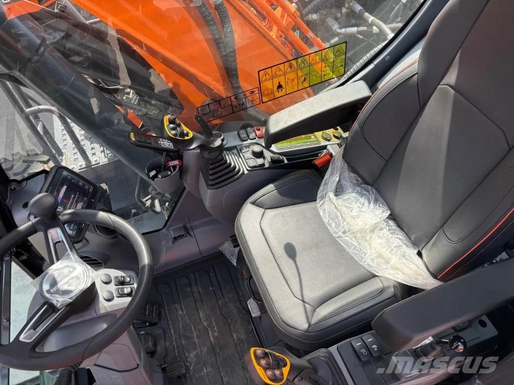 Develon DX140W-7 Excavatoare cu roti