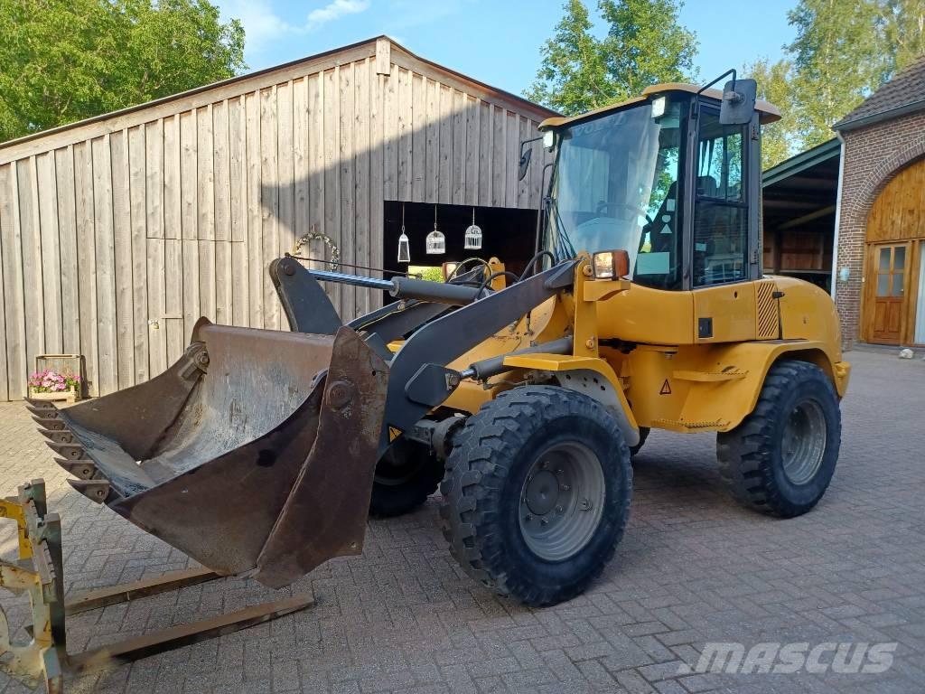 Volvo L 30 B Incarcator pe pneuri