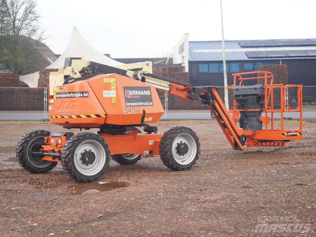JLG 340 AJ Nacele cu brat articulat