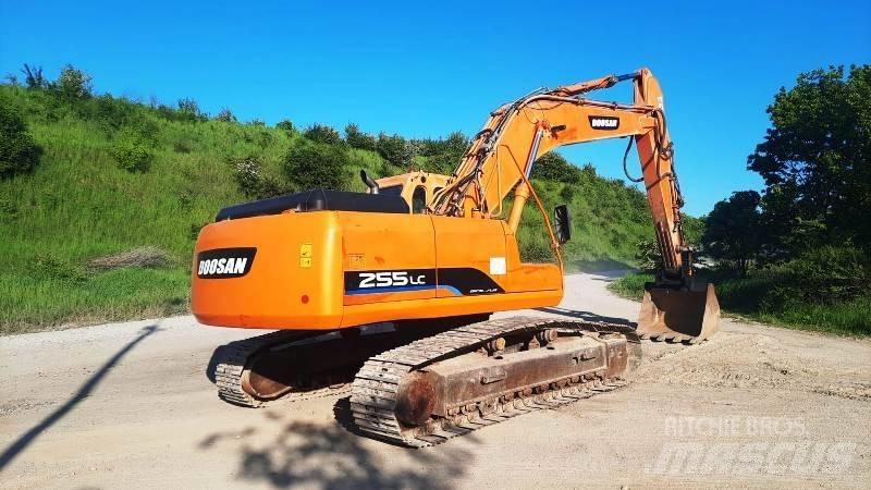 Daewoo S255 LC Excavatoare pe șenile
