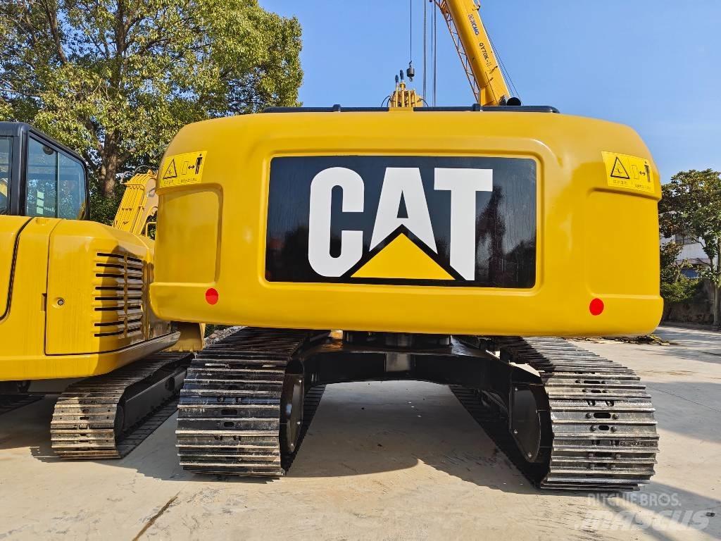CAT 320 D Excavatoare pe șenile
