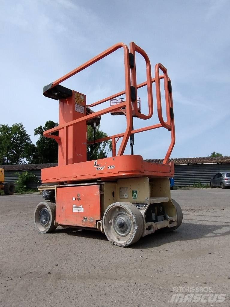 JLG 1230 ES Ascensoare verticale catarg