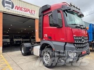 Mercedes Arocs 1853 Autotractoare