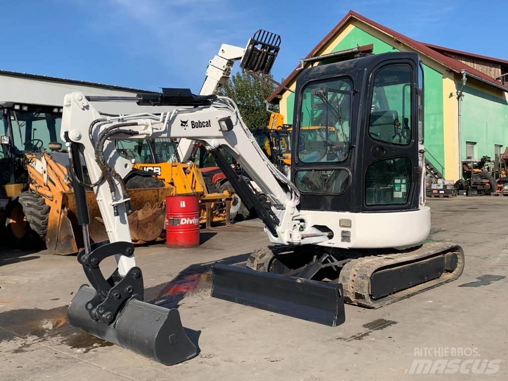 Bobcat 425 Mini excavatoare < 7t