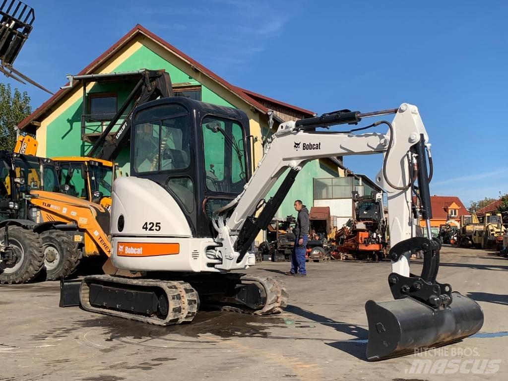 Bobcat 425 Mini excavatoare < 7t