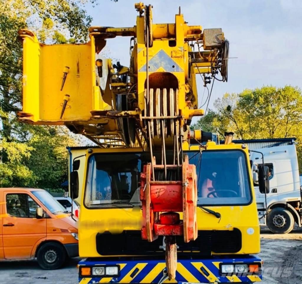 Grove GMK 3050 Macara pentru orice teren