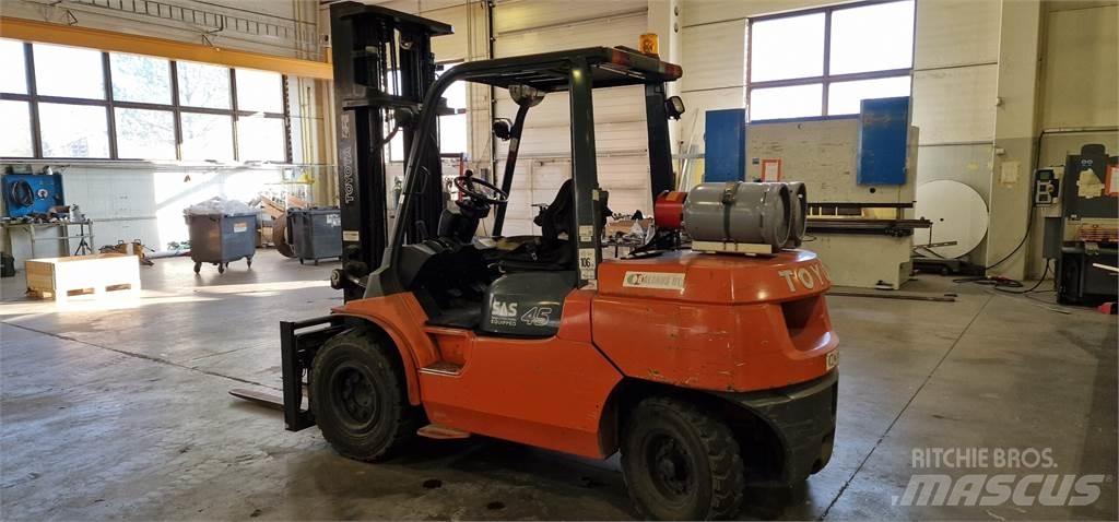 Toyota 7FG40 Stivuitor GPL