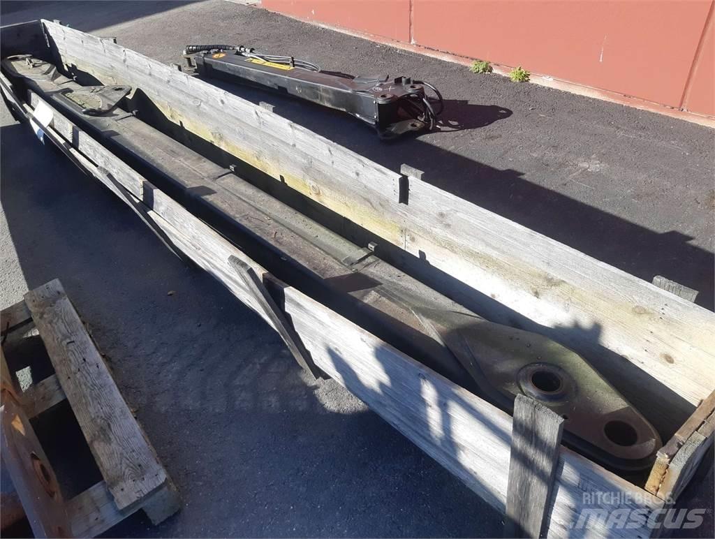 Loglift L181V Macarale pentru culegatoare