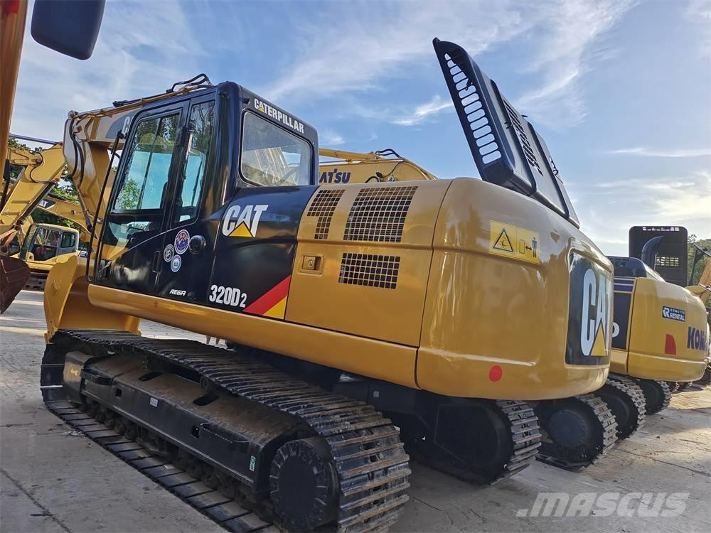 CAT 320 D 2 L Excavatoare pe șenile
