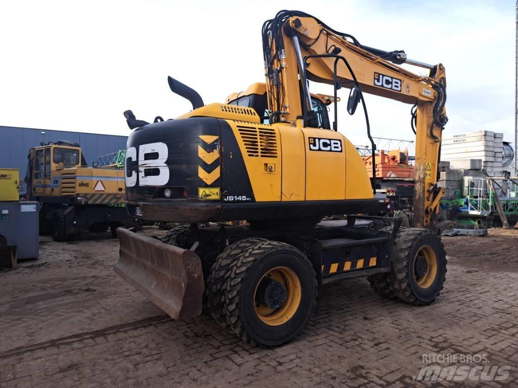 JCB JS 145 W Excavatoare cu roti