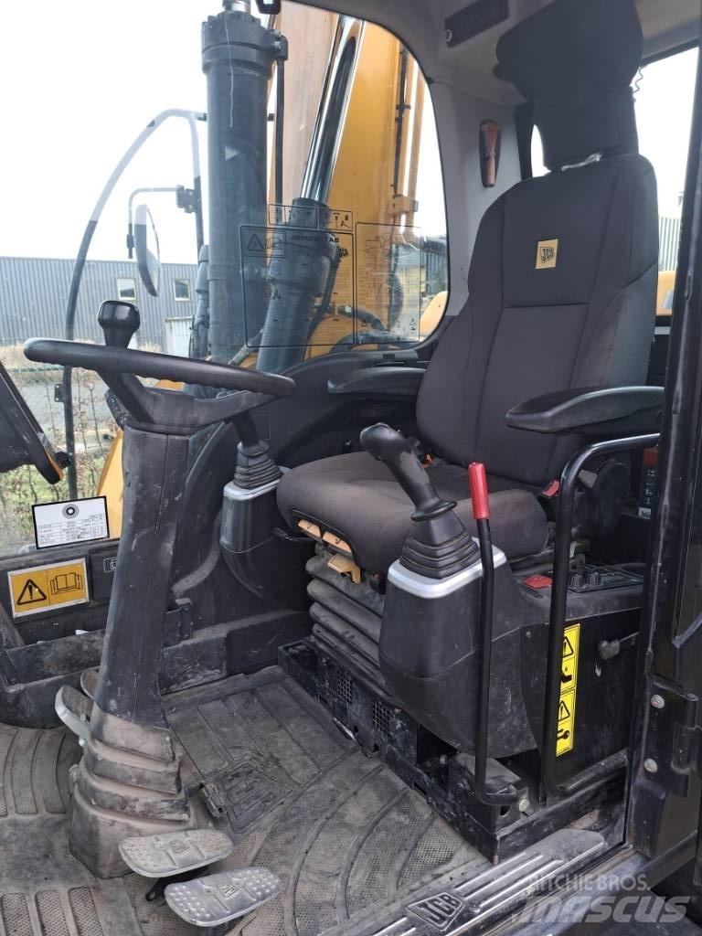 JCB JS 145 W Excavatoare cu roti