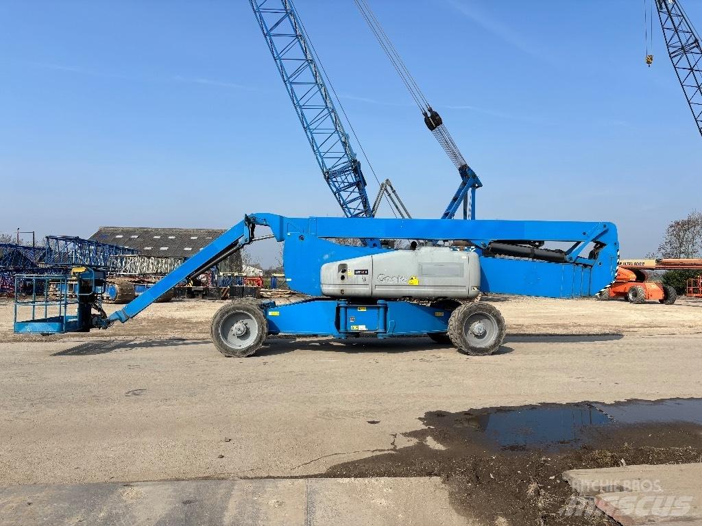 Genie ZX 135/70 Nacele cu brat articulat