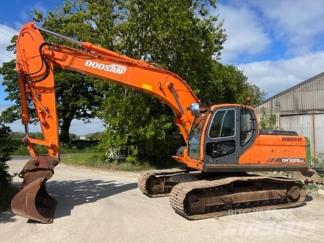 Doosan DX 225 LC Excavatoare pe șenile
