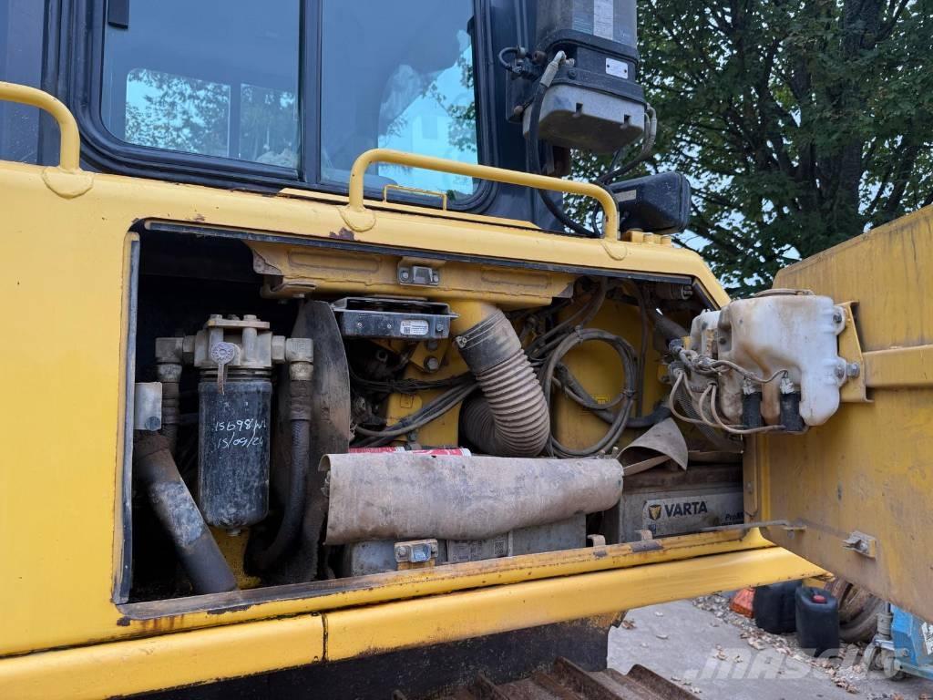 Komatsu D 65 PX-17 Buldozere pe senile