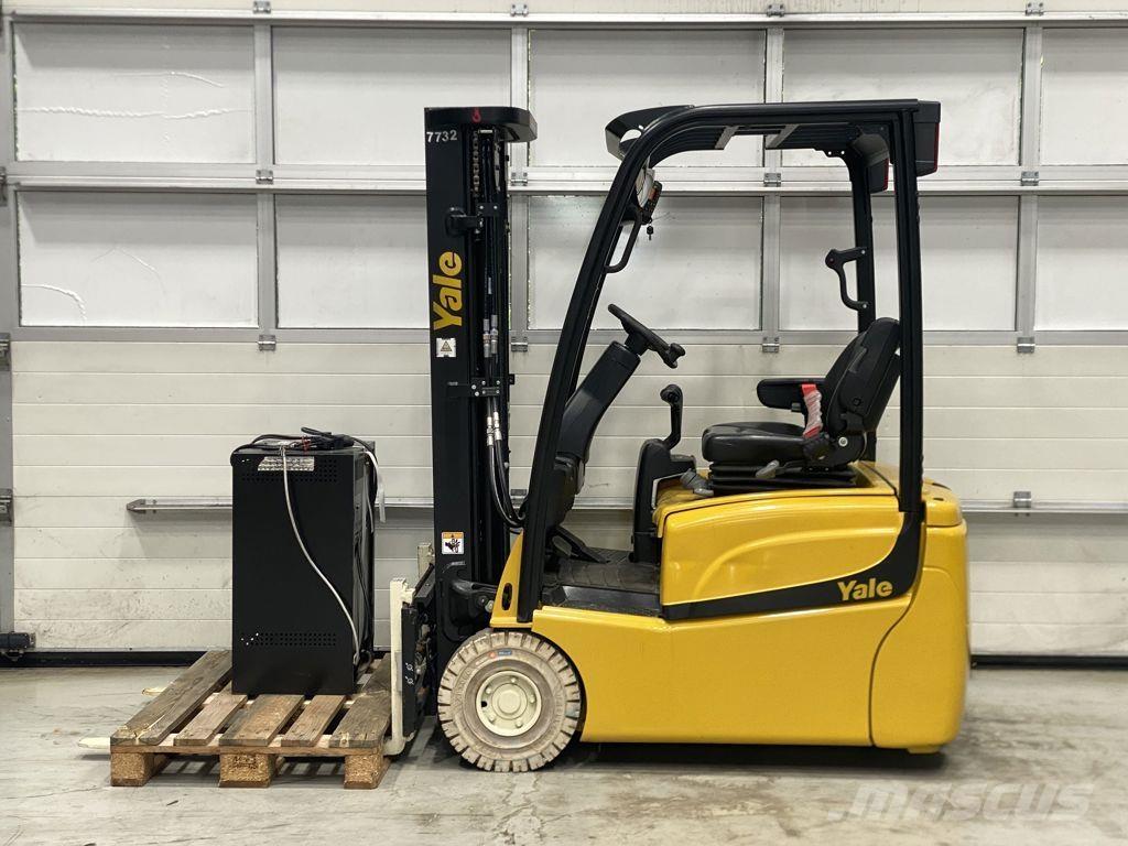 Yale ERP16VT Stivuitor electric