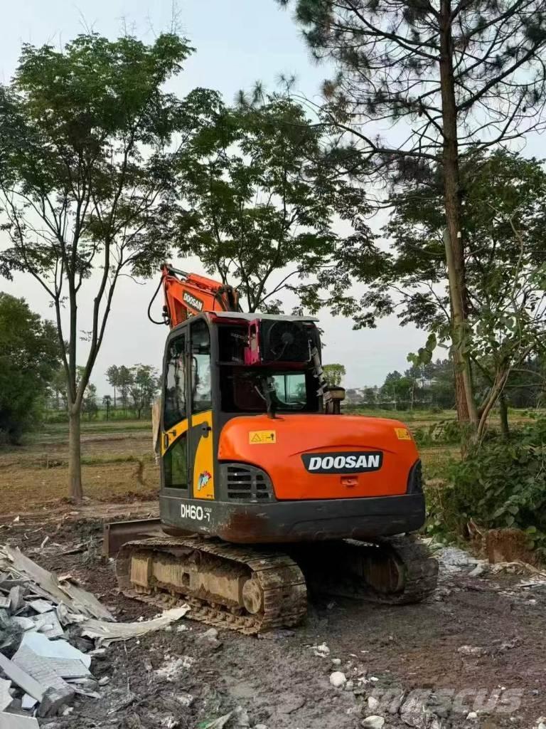 Doosan DH 60 Mini excavatoare < 7t