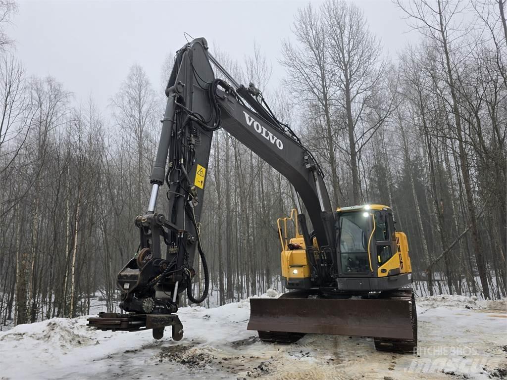 Volvo ECR235DL Excavatoare pe șenile
