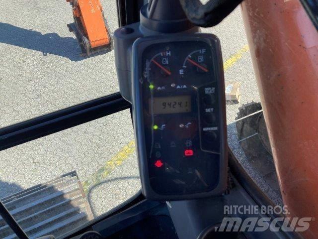 Hitachi ZX225USRLC Excavatoare pe șenile

