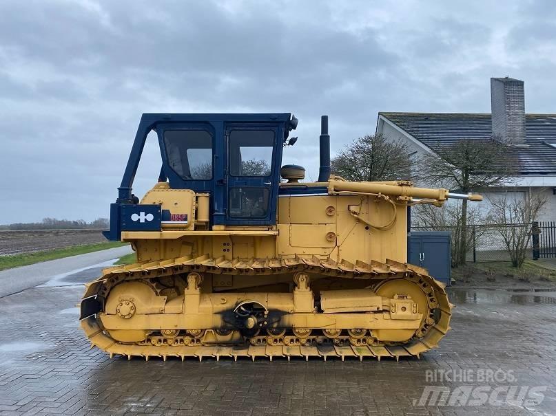 Komatsu D 85 P Buldozere pe senile