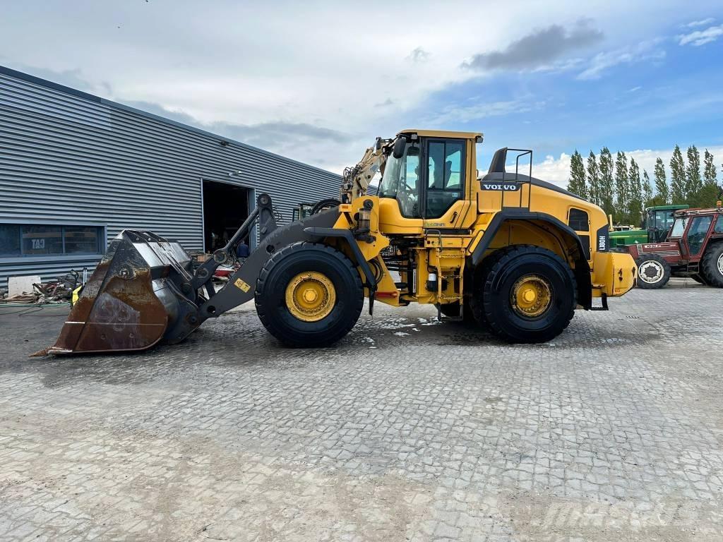 Volvo L180H Incarcator pe pneuri