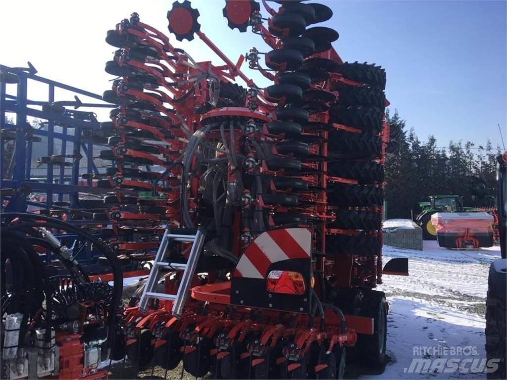 Kuhn ESPRO 8000R Perforatoare