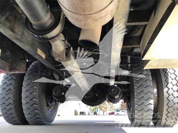 Altec AA600L Platforme aeriene montate pe camion