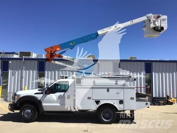 Altec AT37G Platforme aeriene montate pe camion