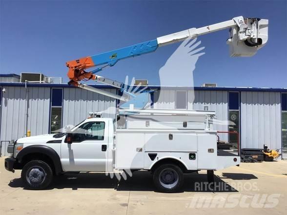 Altec AT37G Platforme aeriene montate pe camion