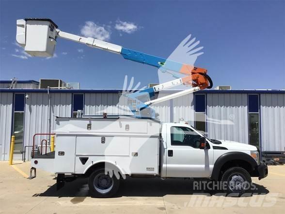 Altec AT37G Platforme aeriene montate pe camion