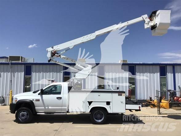 Altec AT37G Platforme aeriene montate pe camion