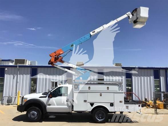 Altec AT37G Platforme aeriene montate pe camion