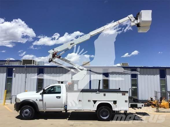 Altec AT37G Platforme aeriene montate pe camion
