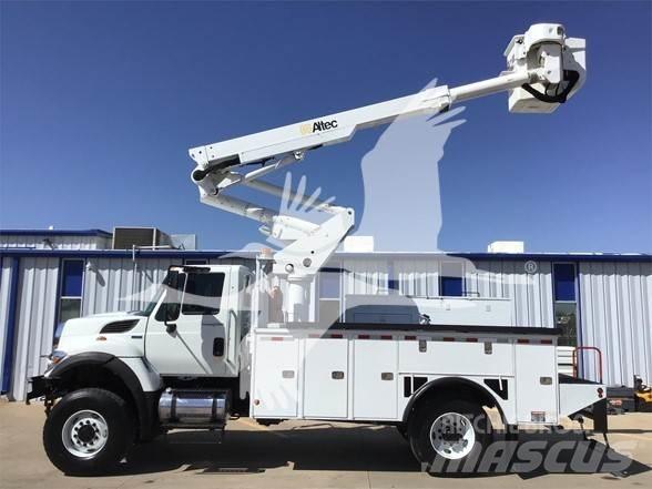 Altec TA40 Platforme aeriene montate pe camion