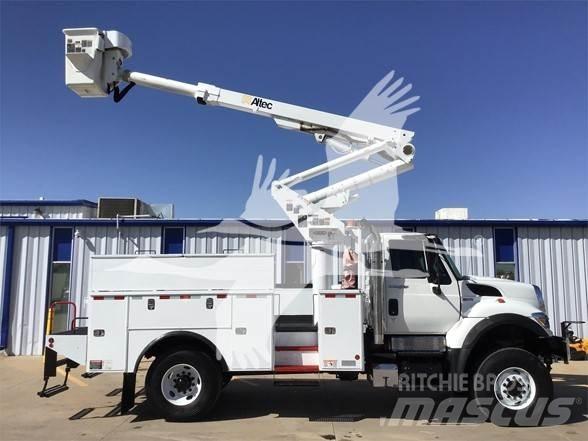 Altec TA40 Platforme aeriene montate pe camion