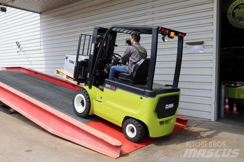 Clark EPX 25i Stivuitor electric