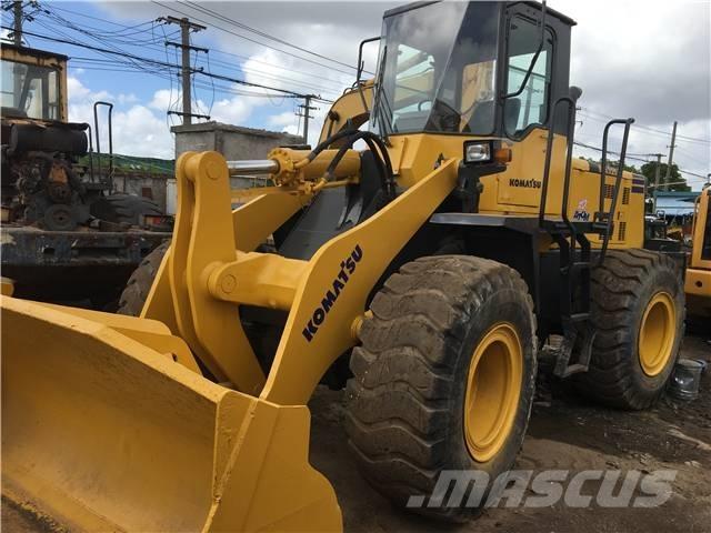 Komatsu WA 380 Incarcator pe pneuri