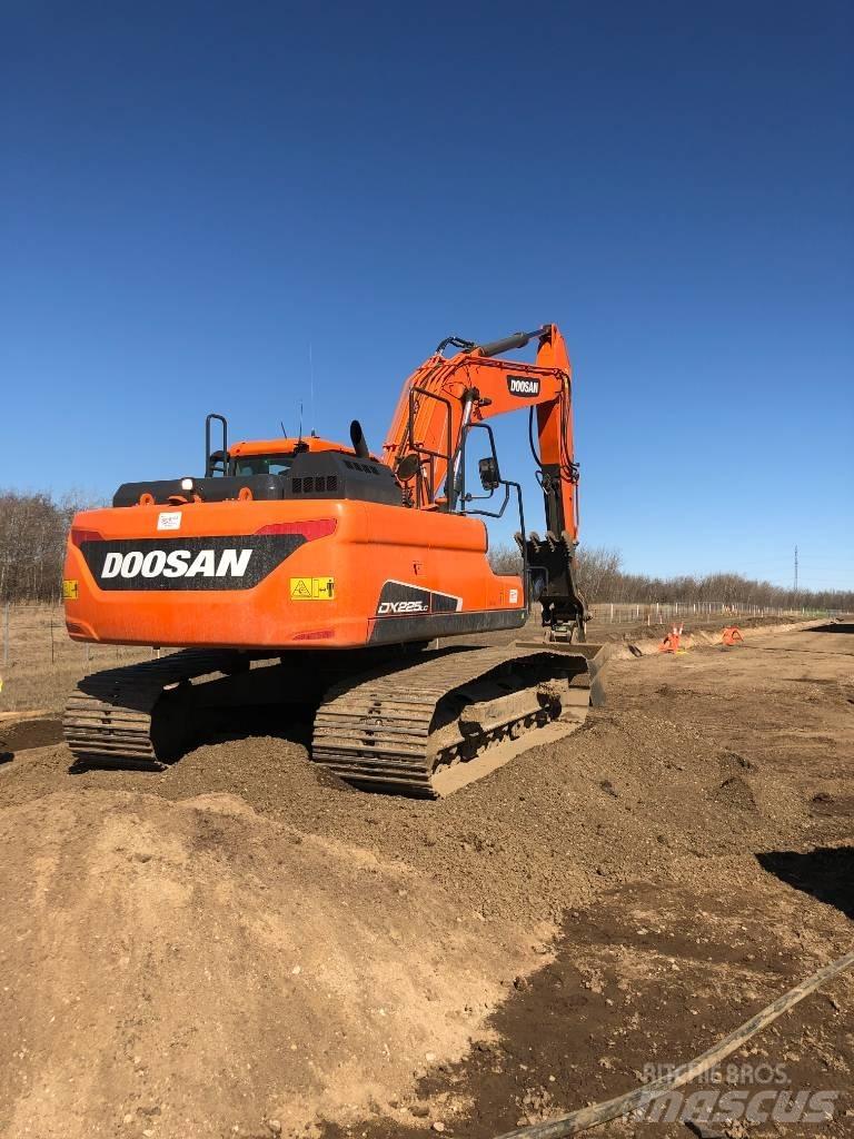 Develon DX225LC-5 Excavatoare pe șenile
