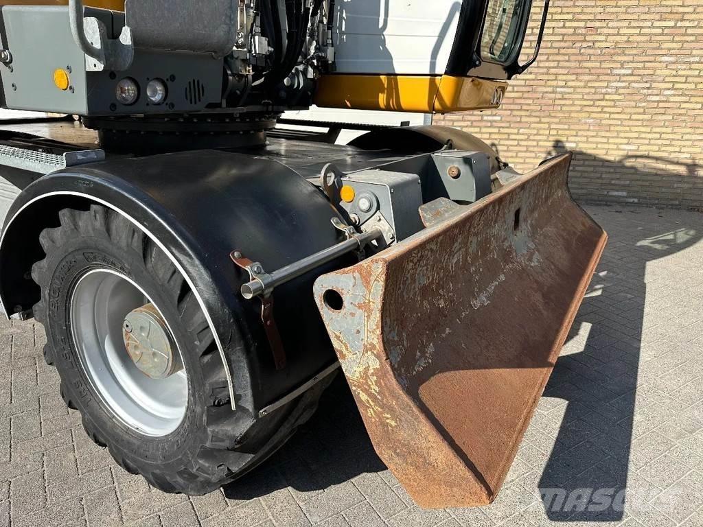 Liebherr A914 Excavatoare cu roti