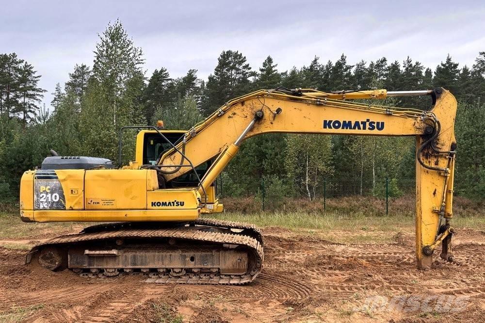 Komatsu PC 210 LC Excavatoare pe șenile
