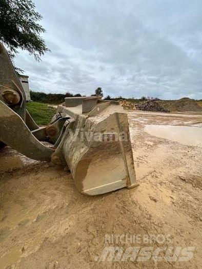 Doosan DL450 Incarcator pe pneuri