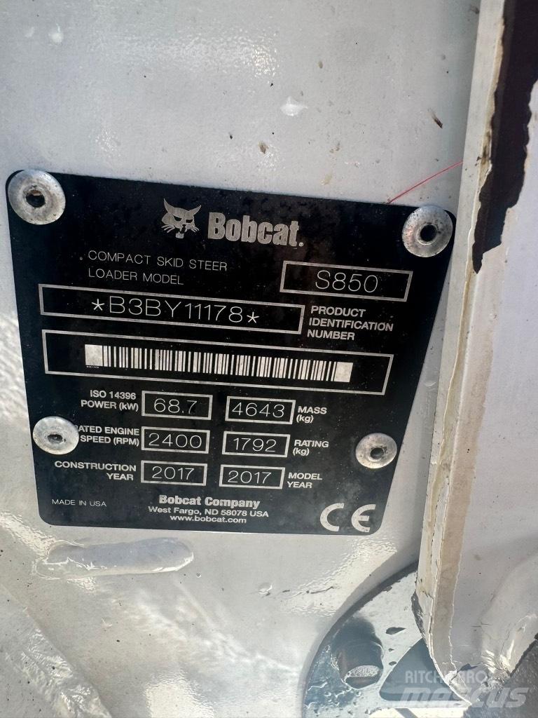 Bobcat S 850 Mini incarcator