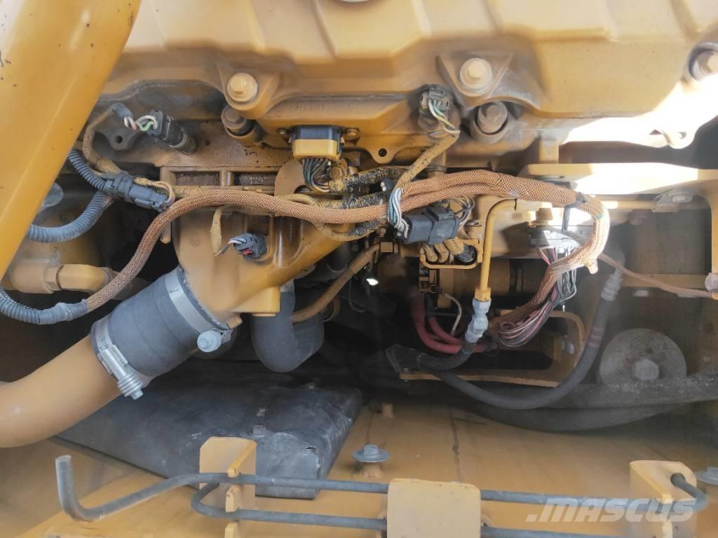 CAT 340D Excavatoare pe șenile
