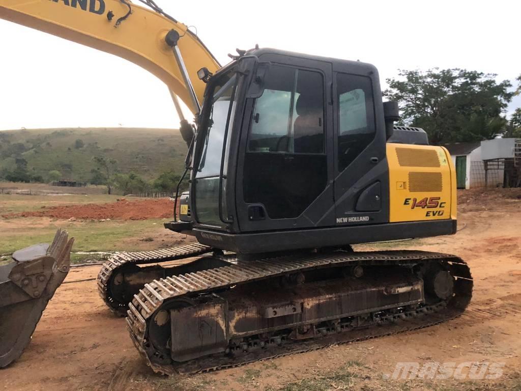 New Holland E 145 Excavatoare pe șenile
